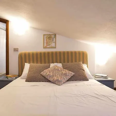 Villa Galatea Con Giardino Per 8 Persone Vicino Con 4