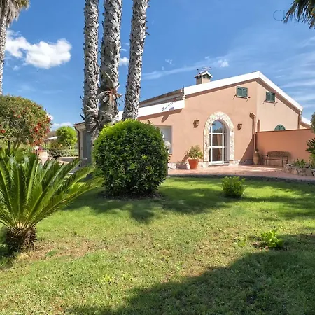 Galatea Con Giardino Per 8 Persone Vicino Con 4