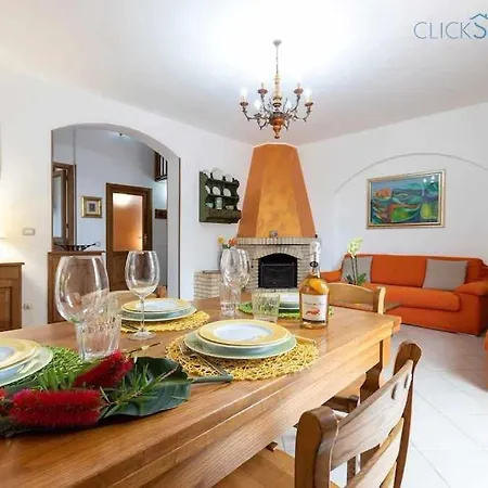 Villa Galatea Con Giardino Per 8 Persone Vicino Con 4 Alghero
