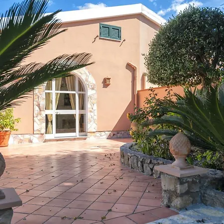 Villa Galatea Con Giardino Per 8 Persone Vicino Con 4 *